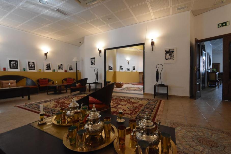 Hotel Montesion Luz Del Desierto Лукайнена-де-лас-Торрес Экстерьер фото